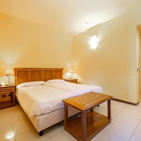 Santa Lucia 파르겔리아