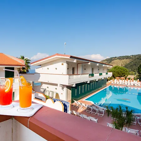 호텔 Santa Lucia 파르겔리아