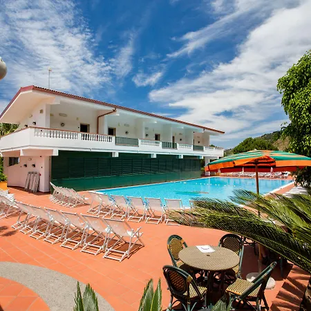 Отель Santa Lucia