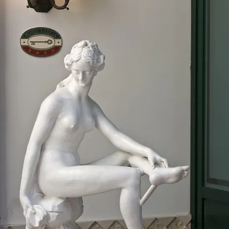 Hotel Santa Lucia 4*