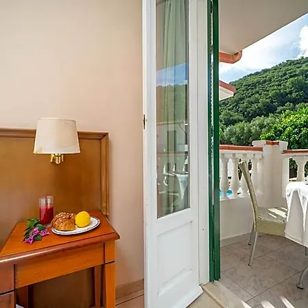 فندق Santa Lucia بارغيليا