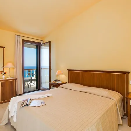 Hotel Santa Lucia 4*